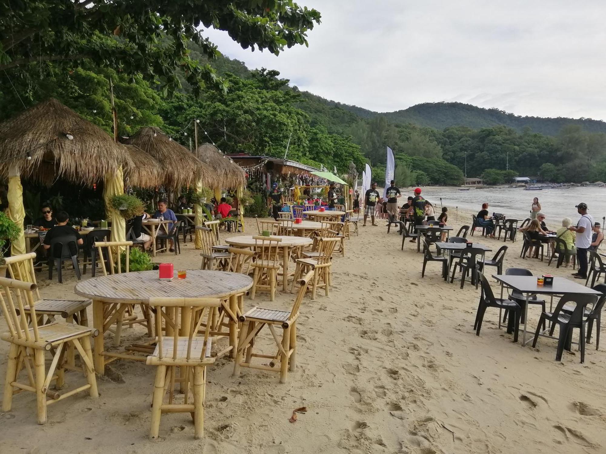 My Cozy Nest - Near Beach บาตูเฟอริงกี ภายนอก รูปภาพ